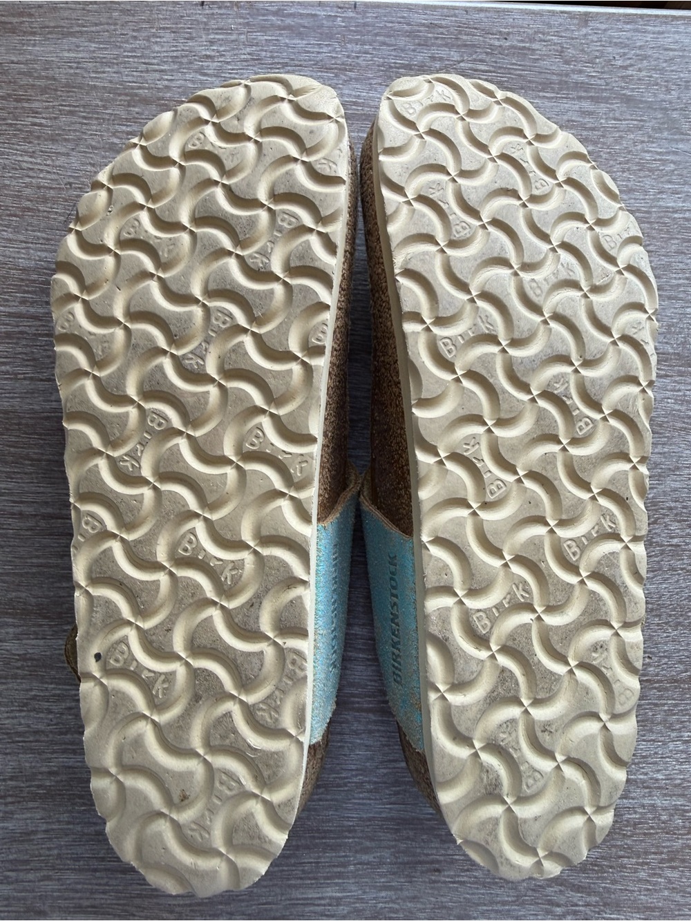 Birkenstock Gizeh Washed Metallic Aqua Leather Sandals Size 37 US 6 6.5 Narrow - Picture 15 of 16